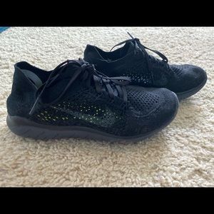 All Black Nike Flyknit